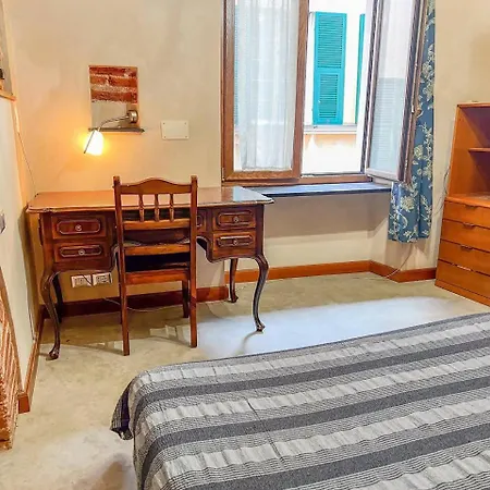 Lovingenoa - Red One Passion Genova