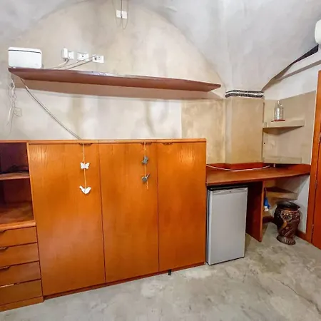 Lovingenoa Red One Passion Apartamento *